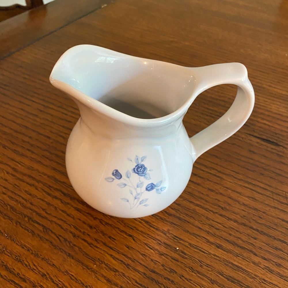 Pfaltzgraph Poetry Creamer